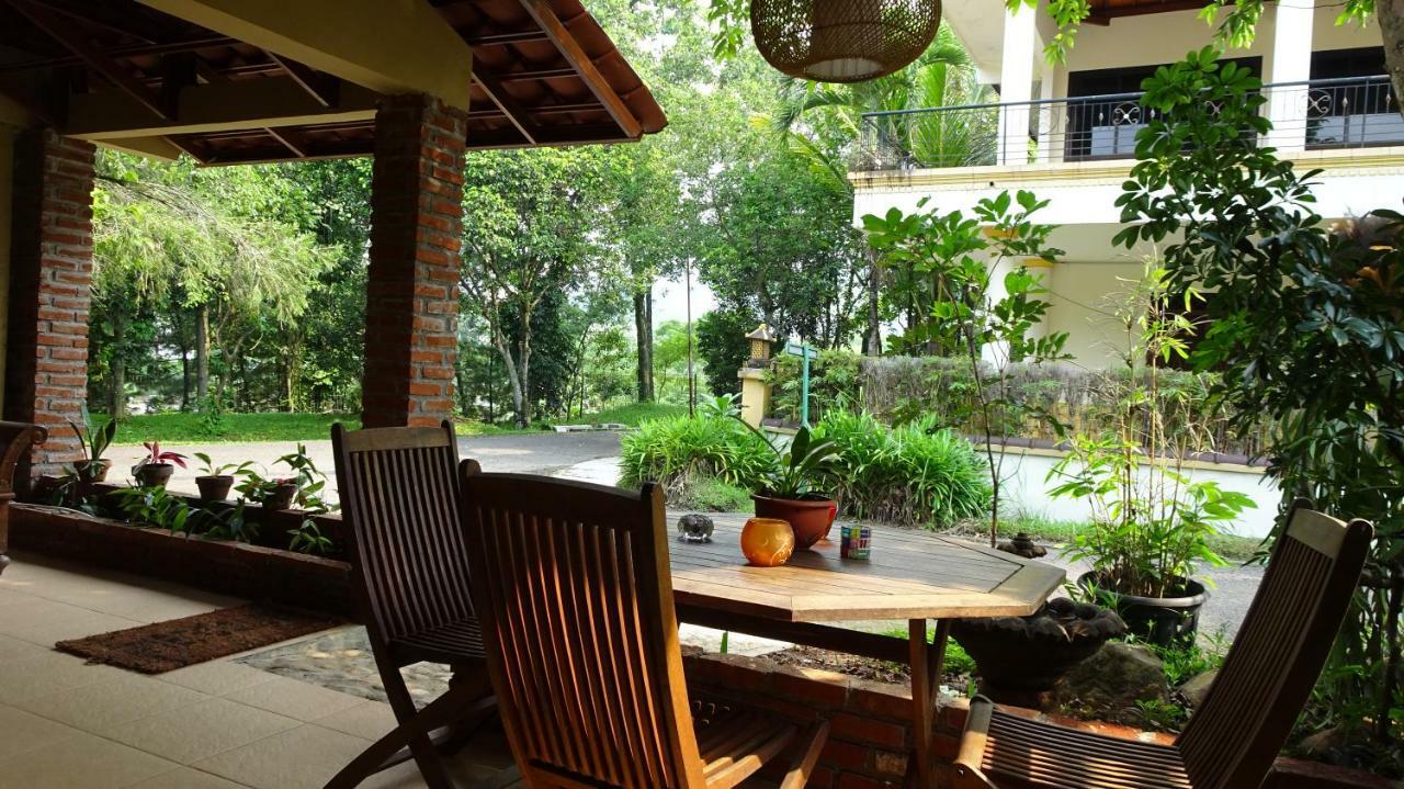 Pondok Pakuan Bogor Esterno foto